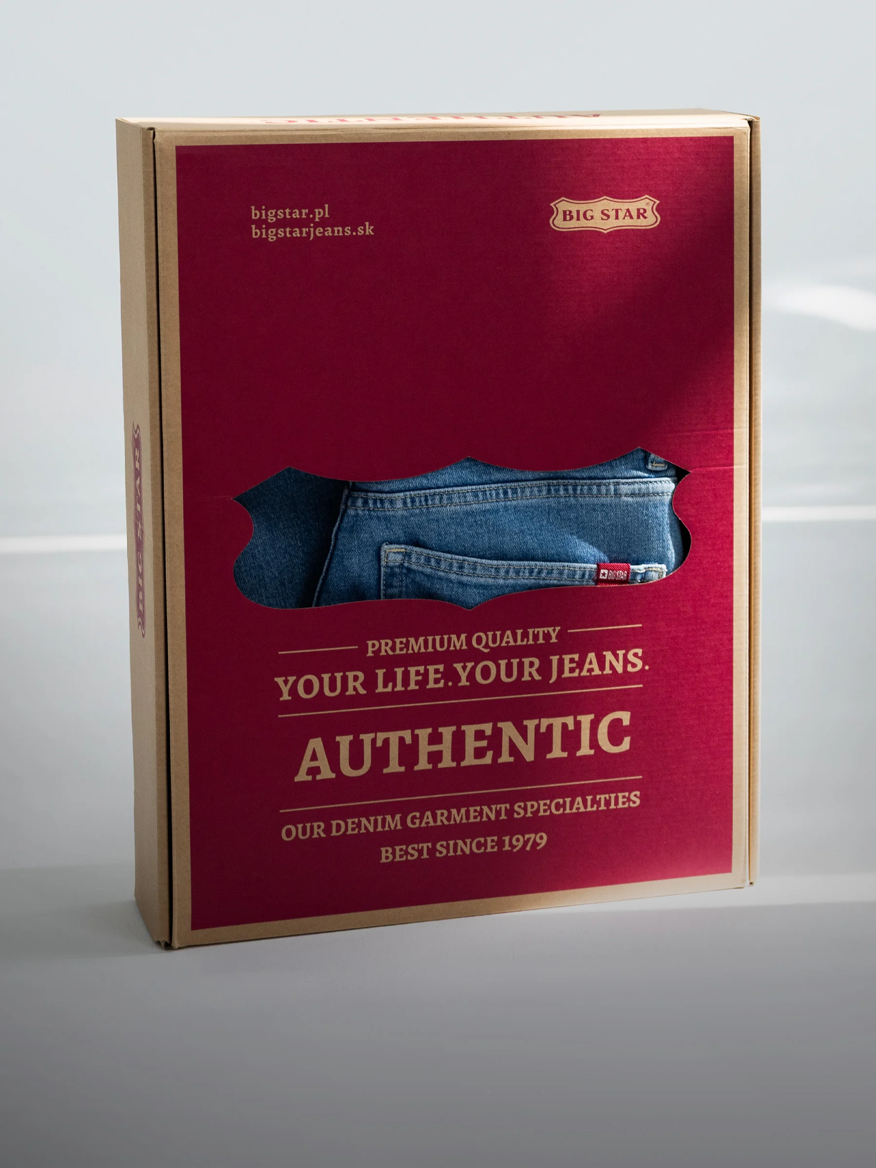 5 par za 60 zł 
Mystery Denim Box