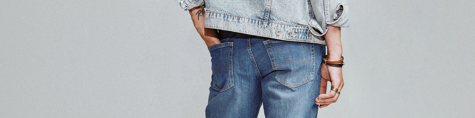 Męskie ubrania wszech czasów - jeansy i nie tylko