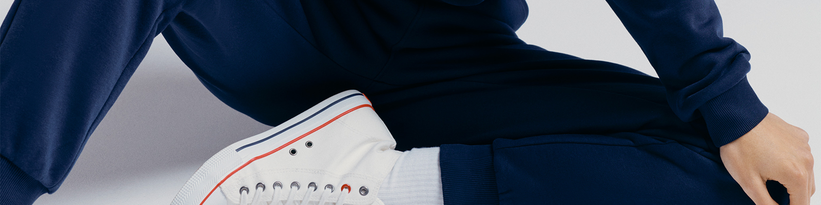 Non-denim look – co zamiast jeansu? Poznaj nasze inspiracje!