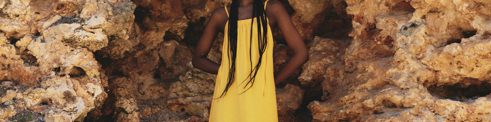 Jakie ubrania podkreślą opaleniznę? Podpowiadamy!