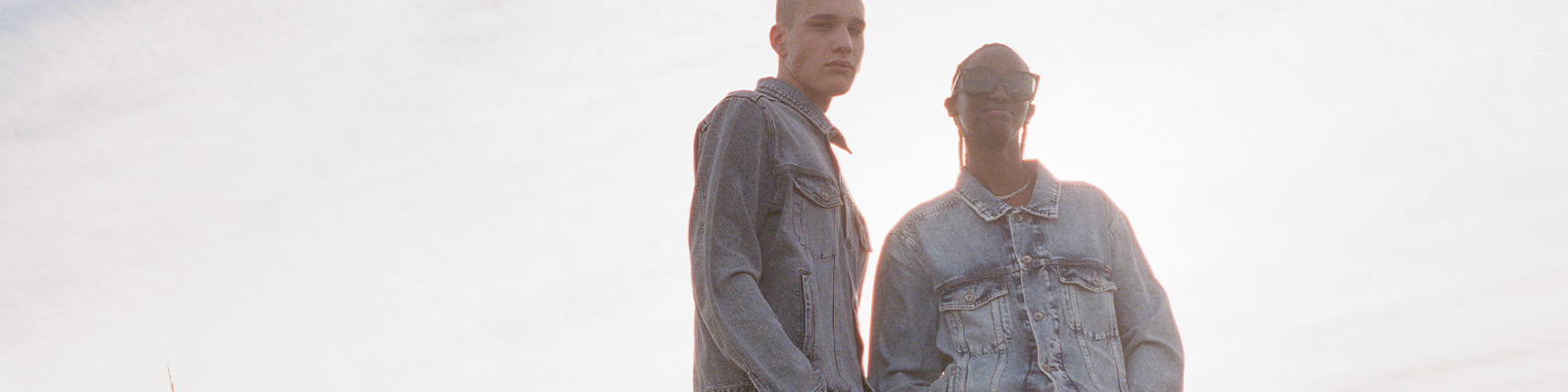 Jak stworzyć stylizację w stylu grunge?