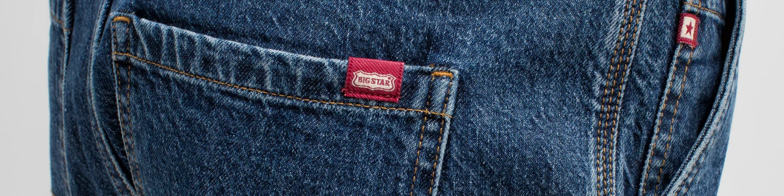 Styl workwear w modzie – kiedy stał się popularnym trendem i czym się charakteryzuje?