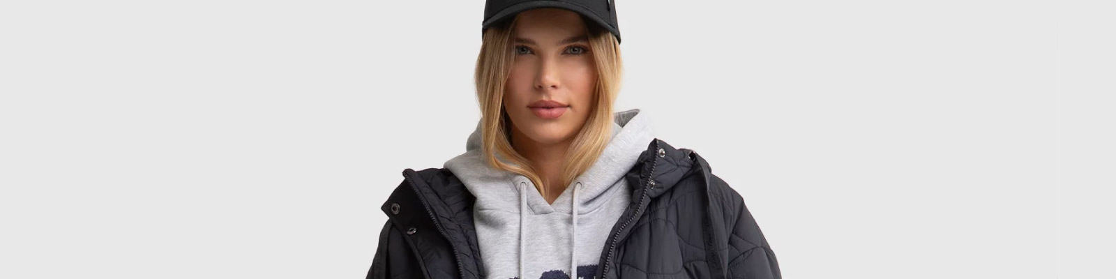 Jak wybrać idealny zimowy płaszcz? Przewodnik zakupowy