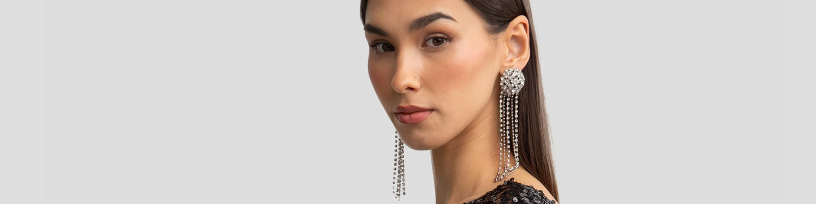 Jakie sukienki na karnawał? Polecane fasony i kolory