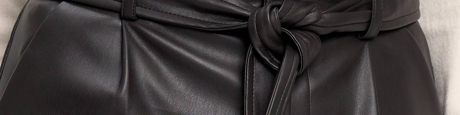 Z czym nosić skórzaną spódnicę? Poznaj pasujące buty i bluzki