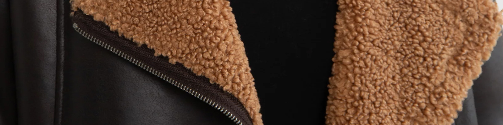 Jak prać ramoneskę? Poznaj sposoby na to, by nie straciła koloru i przyjemnej faktury