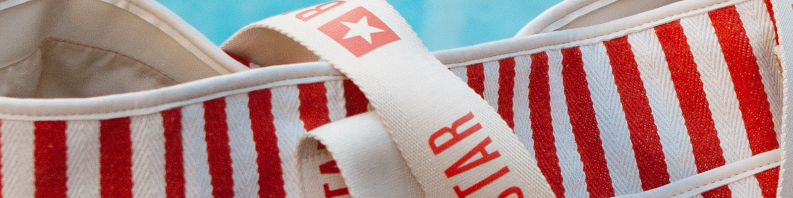 Co spakować na wakacje? Lista potrzebnych ubrań i akcesoriów