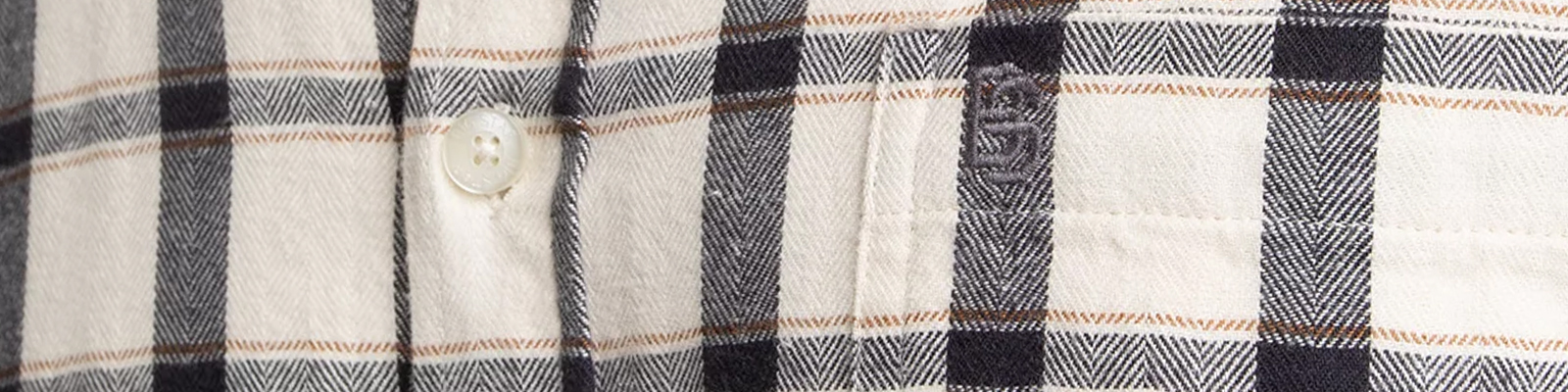 Koszule w kratę na lato – jak je stylizować?