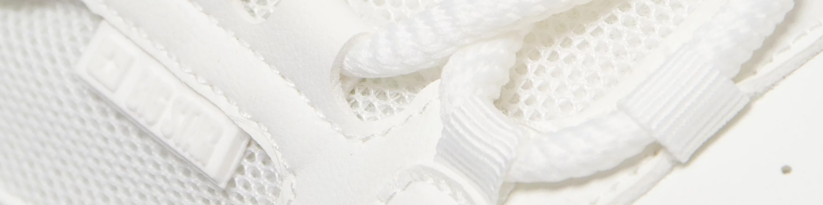 Jaka torebka do białych butów? 5 modnych propozycji od BIG STAR