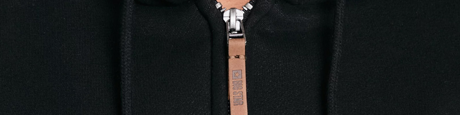 Jak nosić bluzy hoodie? Wygoda i styl w jednym