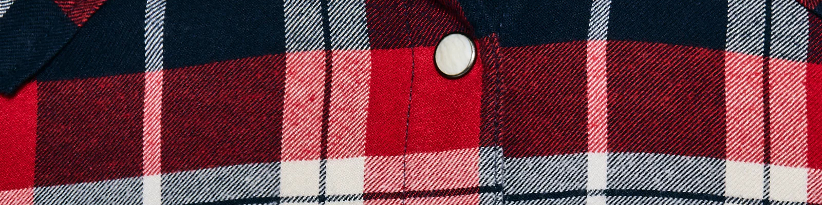 Jakie wzory nosić zimą, a jakie zostawić na lato? Podpowiadamy