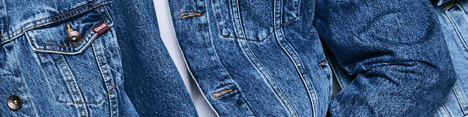 Jak się ubrać na spotkanie ze znajomymi? Podpowiadamy!