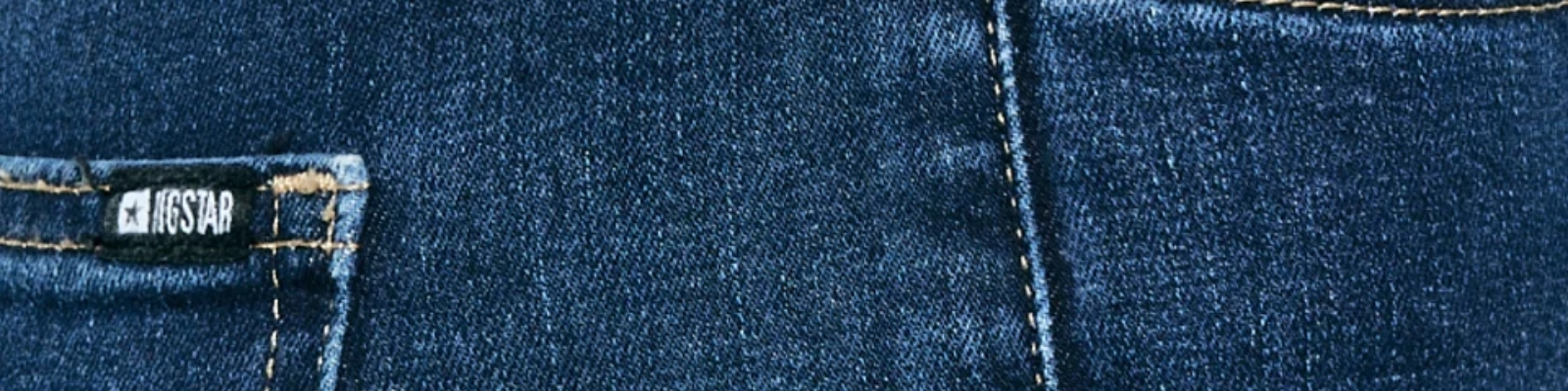 Jak nosić biodrówki, czyli powrót do spodni z niskim stanem?